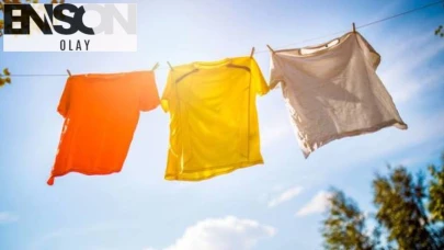 Ütü Yapmadan Kırışıklıkları Gidermenin Pratik Yöntemleri: Tek Bir Uygulama Yetiyor!