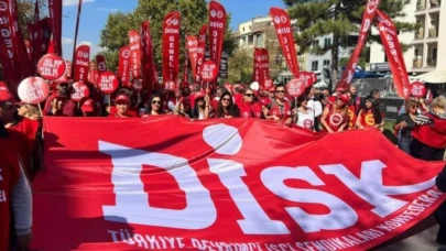 İzmir’de büyük eylem: DİSK ve CHP, İmamoğlu için bugün sokağa çıkıyor!