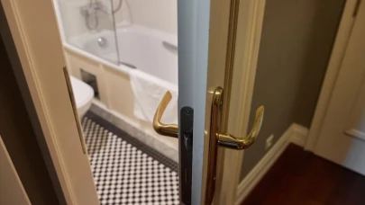 Banyo tadilatı sırasında tesadüfen buldu