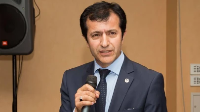 Ardahan Üniversitesi'nin Rektörü olan Prof. Dr. Öztürk Emiroğlu'nun ilgi çeken kariyeri ve yaşamı