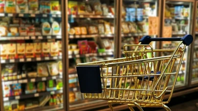 Sağlıklı beslenmenin bedeli günde bin 140 lira: Yoksulluk sınırı 84 bin liraya dayandı