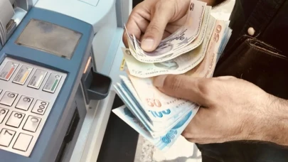 Milyonlarca emekliyi ilgilendiriyor! Bankalardan yeni karar: O tutar sadece ATM'lerden çekilecek!