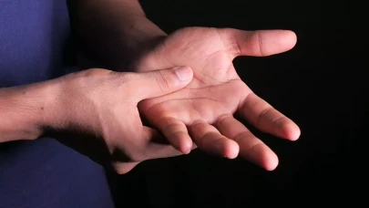 Sol elin avuç içi kaşınması ne anlama gelir?