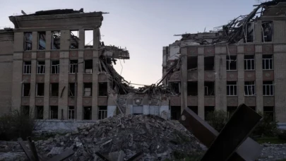 Putin, paskalya boyunca ateşkes ilan etti ancak Rus askerleri duymadı