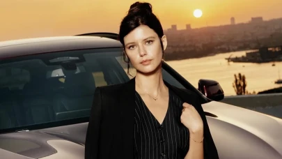 Beren Saat, diğer meslektaşlarına destek vererek, "Ben yanınızdayım" dedi