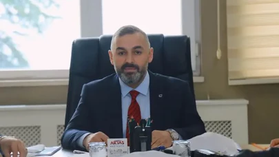 Trabzon Belediye Meclisi'nde AK Partili 3 üye istifa etti, kriz büyüyor!
