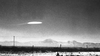 UFO teması saniye saniye CIA belgelerinde: "Araçtan inip 23 askeri taşa çevirdiler"