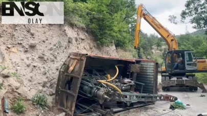 Artvin'de iş makinesi devrildi: 1 ölü, 2 yaralı!