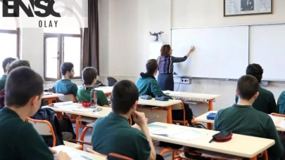 Liselerde 4 yıl zorunlu eğitim kalktı mı? Zorunlu eğitim süresi düşecek mi?