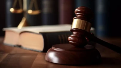 ÇEVLOG'un sahibi olan Diren Üykü kimdir, nerelidir ve hangi işle uğraşmaktadır?