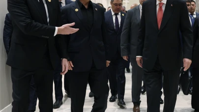 Zirvede Türkçe sohbet: Bura öz ata vatanındır