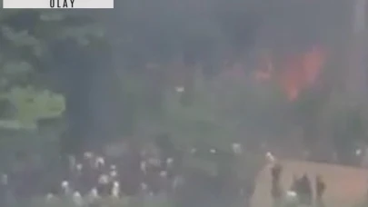 Bangladeş'te askeri eğitim uçağı kampüse düştü