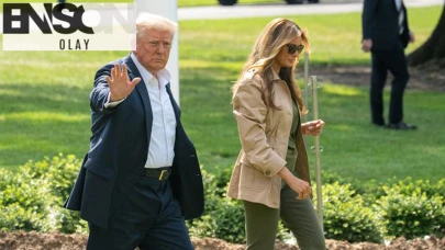 Trump, selden etkilenen Texas'ta incelemelerde bulundu