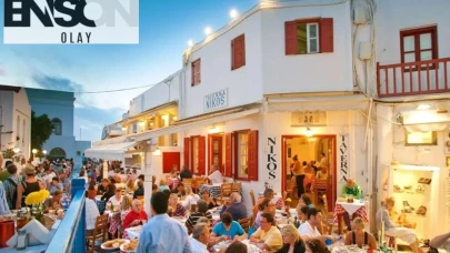 Yoğunluk Yunanı bunalttı! Yunanistan'dan turist vergisi: Girişlerde 20 euro alınacak!