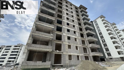 Çalıştığı inşaattan düşen işçi can verdi