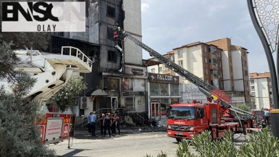 5 katlı binada yangın! 15 kişi dumandan etkilendi
