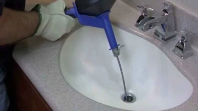 Banyo Gideri Tıkanıklığı İçin Evde Kolayca Uygulayabileceğiniz Doğal Çözüm Önerileri