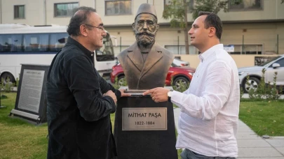 Bornova Kitap Günleri'nde Sunay Akın'ın muhteşem konuşmasıyla başladı!