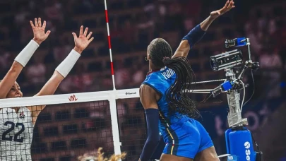 İtalya'nın Yıldızı Paola Egonu, FIVB Kadınlar Dünya Voleybol Şampiyonası'nda Parlıyor