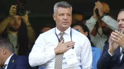 Ünlü oyuncu Sadettin Saran’ın gerçek adı ve soyadı merak konusu oldu. Peki, asıl adı ne? Tam adı Steven Sadettin Saran mı?