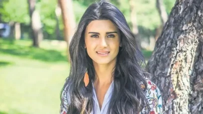 Halk Müziğinin Güçlü Sesinden: Canan Çal'ın Müzik Kariyeri ve Hayatı