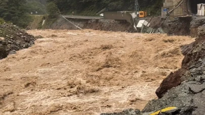Giresun’da sağanak yağış sonrası 19 kişi mahsur kaldıkları yerlerden kurtarıldı