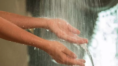 Duşunuzu Almanın En Verimli Zamanı: Enerjinizi ve Uykunuzu Düzenleyen Sırrı Keşfedin!