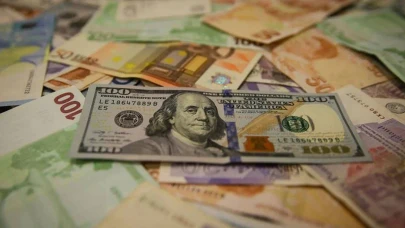 Haftanın ilk gününde döviz kurlarında hareketlilik yaşandı: İşte 22 Eylül rakamları!