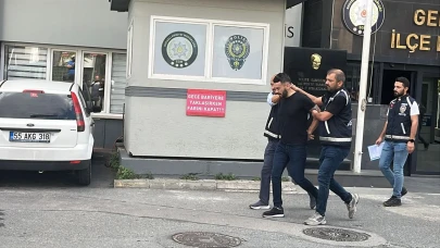 Çocukların Gözleri Önünde Ozan Canyürek, Babasına Tokat Atan Şahıs!