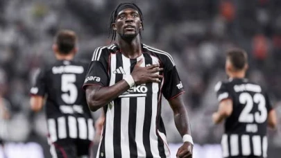Beşiktaş Yönetiminden Abraham Transferi Hakkında Açıklama Geldi
