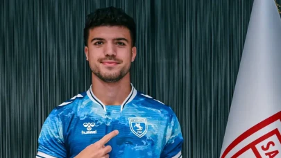 Samsunspor, Futbolcu Eyüp Aydın'ın trafik kazası geçirdiğini açıkladı! Aydın'ın sağlık durumu merak konusu...