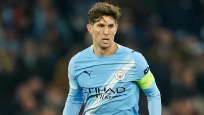 Bayern Münih, John Stones için transfer atağı yapıyor