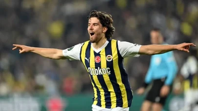 Brighton–Crystal Palace maçında Ferdi Kadıoğlu sürprizi mi?