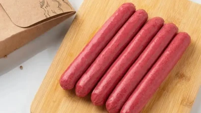 Dana Sosisin kalorisi kaç, besin değeri ne sunar, protein ve karbonhidrat oranı ne kadar, kilo aldırır mı?