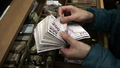 Ekonomide Şubat Ayı Trendleri: Para Arzı ve Kredi Hacmi Artarken, Kredi Kartı Kullanımı Tarihi Rekor Kırdı!