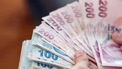 Emeklilere bayram müjdesi: İkramiye miktarında artış geliyor