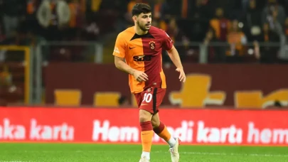 Galatasaray'ın genç yeteneği Yusuf Demir, Rapid Wien ile transfer görüşmelerini sürdürüyor