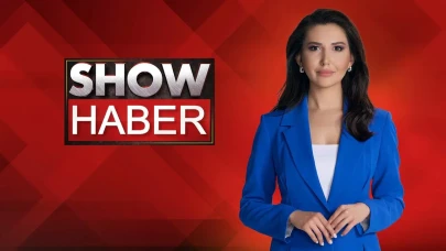 Hande Bayraktar, Show TV Ana Haber'de dikkat çeken genç gazeteci!