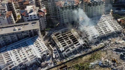 Hatay'da 6 Şubat 2023 Depremlerinin Ardından Şehirdeki Değişimler Drone Görüntülerine Yansıdı mı?