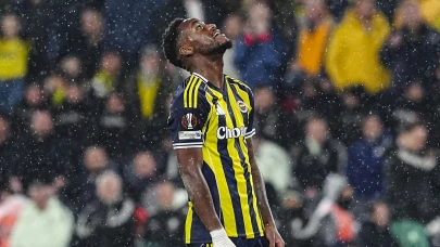 Jhon Duran'un ayrılma kararı kesinleşti! Kulüp, yerine yabancı bir orta saha oyuncusunu transfer ediyor