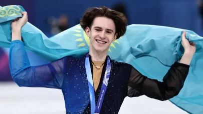 Kazakistanlı Mikhail Shaidorov, Kış Olimpiyatları'nda 32 Yıl Sonra Altın Madalya Kazandı