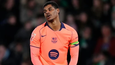 Manchester United'ın yıldızı Marcus Rashford, Barcelona'ya transfer olmayacak