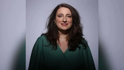 Netflix'in Masumiyet Müzesi Dizisi İzleyicileri Büyüledi: Gülçin Kültür Şahin'in Performansı Merak Konusu!