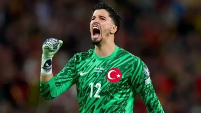 Milli Kaleci Altay Bayındır, Beşiktaş'a Dönüyor mu? Transfer Süreci Detayları Ortaya Çıktı!