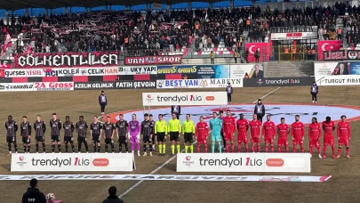 Süper Lig'de Heyecan Dorukta, Vanspor FK Önemli Bir Maçta Değerli Puanları Bıraktı