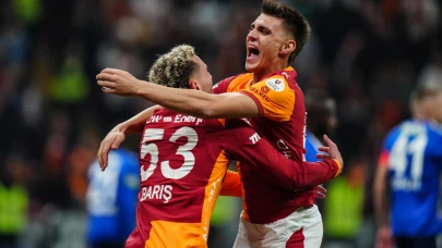Transfer döneminin kapanmak üzere olduğu son saatlerde Galatasaray'da sürpriz bir ayrılık yaşandı