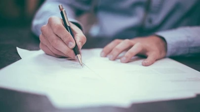 Üniversitelerde 'Astroloji' Bölümü Açılması İçin Talep Artıyor: Milletvekillerini Şaşırtan Dilekçeler!