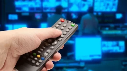 22 Mart Pazar 2026 Televizyon Yayın Akışı: Pazar akşamı TV8, TRT1, Kanal D, Show TV, Star TV, ATV ve NOW TV kanallarında hangi diziler ve programlar var?