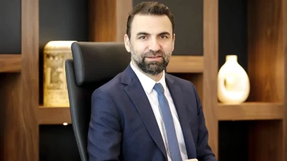 Ünlü oyuncu Ahmet Özcan hakkında merak edilenler! Ahmet Özcan'ın kariyeri ve özel hayatıyla ilgili detaylar!