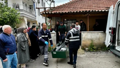 Antalya'da Genç Bir Kisinin Evde Ölü Bulunması Olayı Şok Etkisi Yarattı